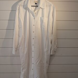 Universal Thread White Casual Button Down Shirt Dress